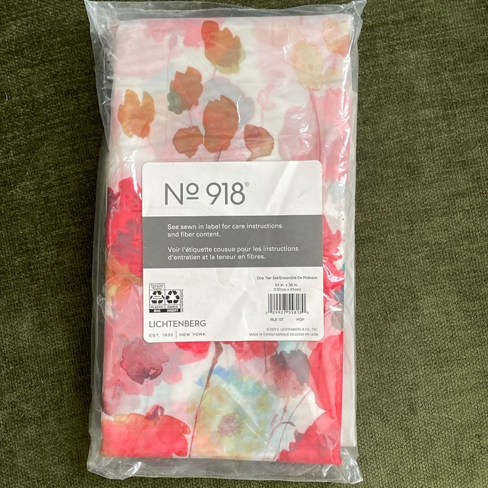 LICHTENBERG No 918 Solid One Tier Set Curtain 54"x36"